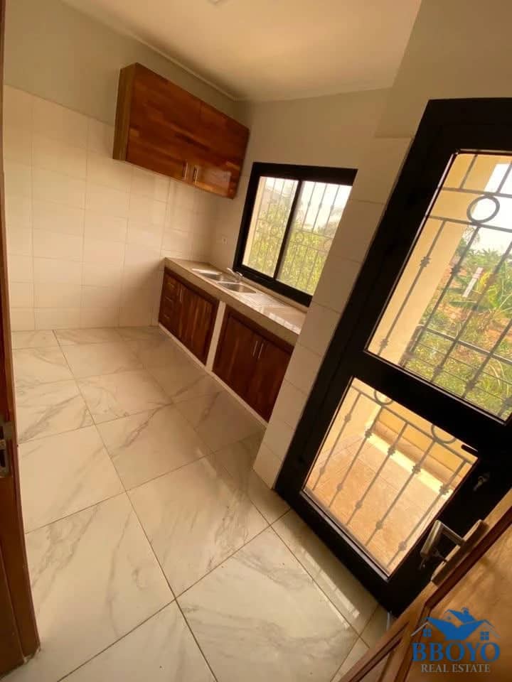 Appartement moderne à louer à Nkoabang — photo 3