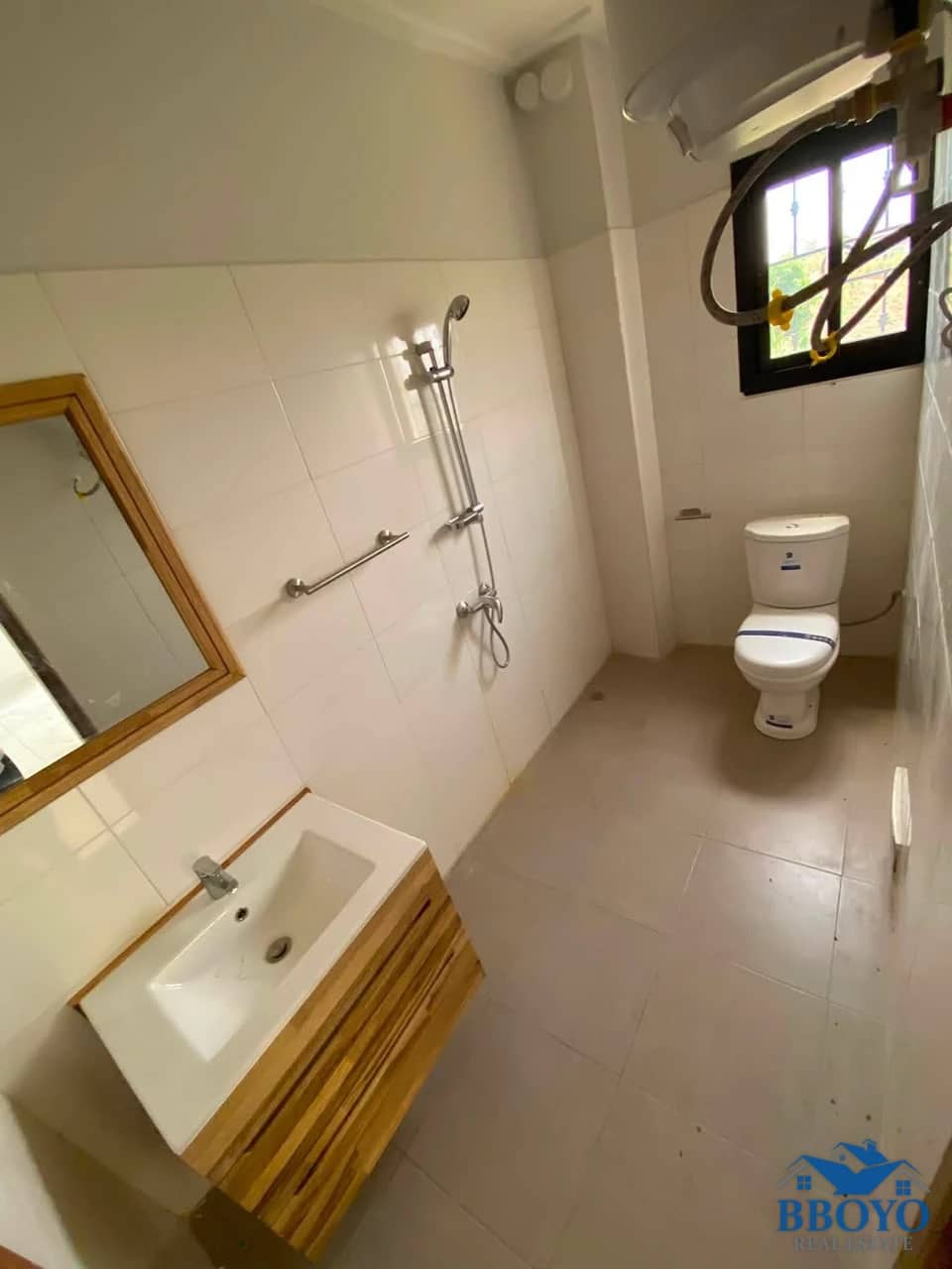 Appartement moderne à louer à Nkoabang — photo 4