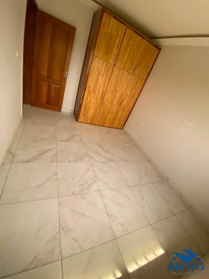 Appartement moderne à louer à Nkoabang — photo 7