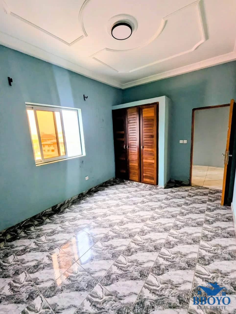Appartement moderne à louer à Odza — photo 4