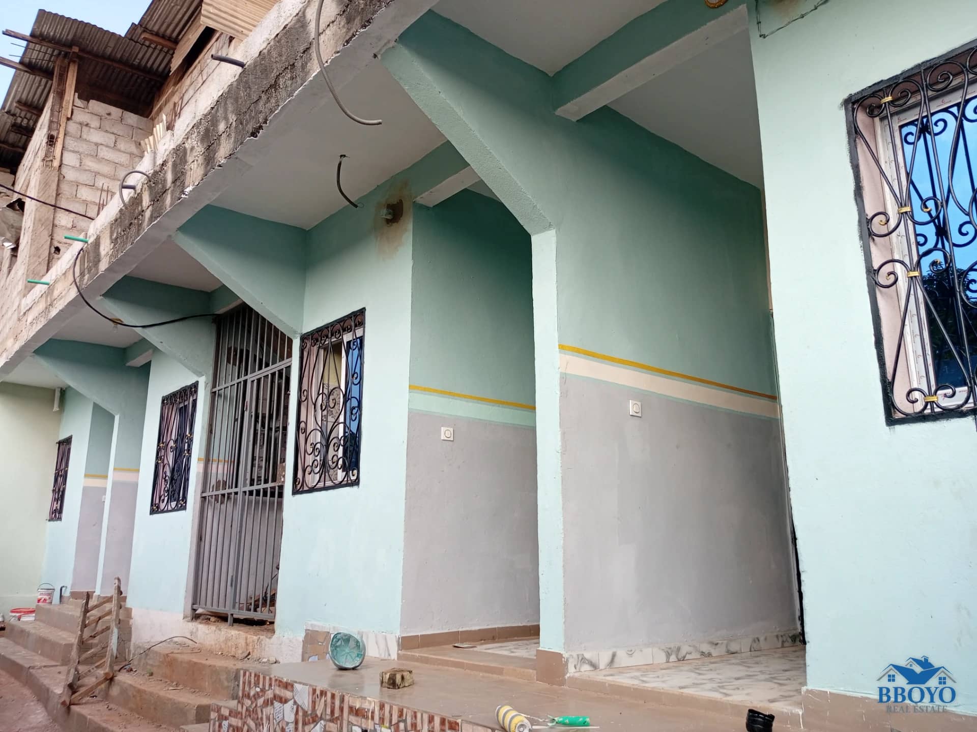 Modern studios at Eleveur Mballa — photo 2
