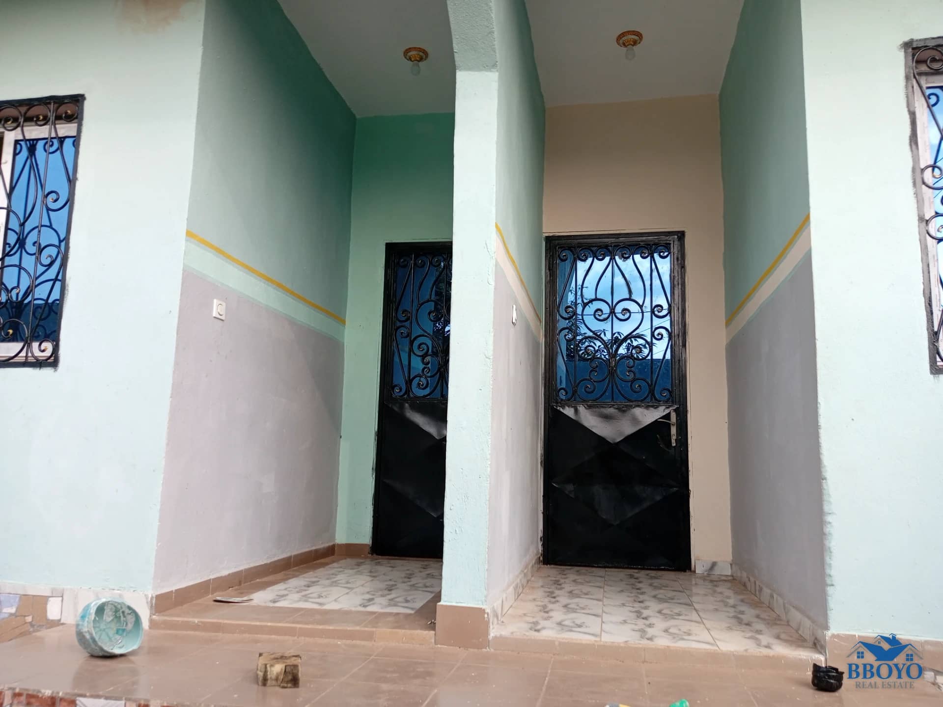 Modern studios at Eleveur Mballa — photo 4
