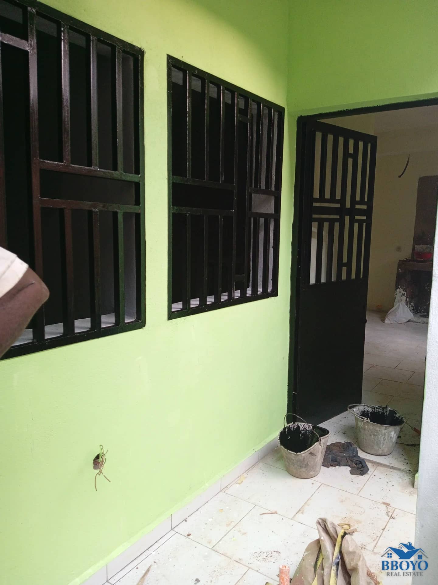 Modern apartment at Eleveur Mballa — photo 7