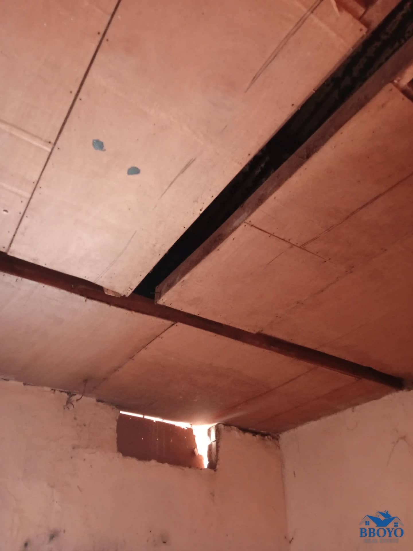 Simple studio at Mimboman — photo 6
