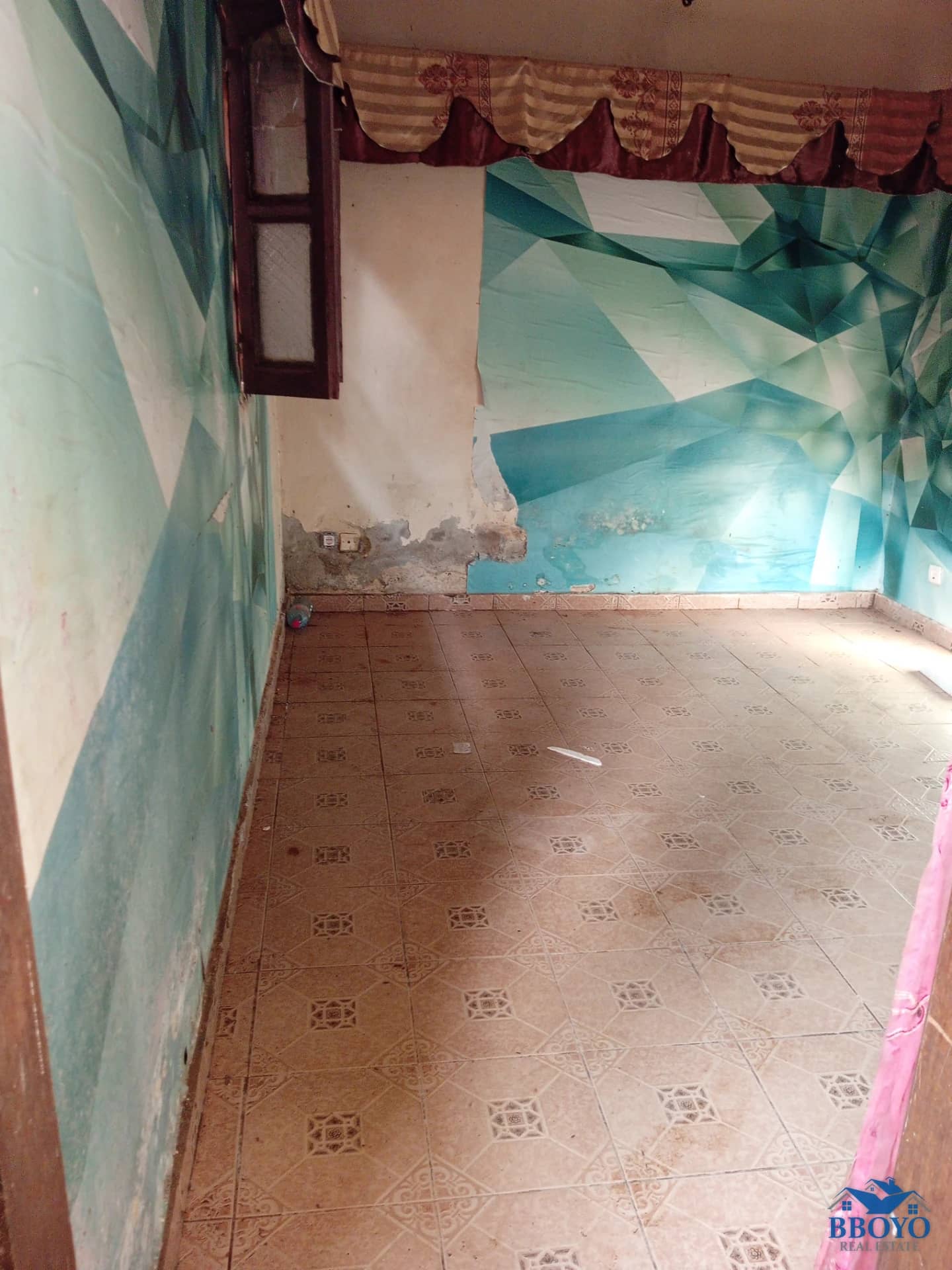 Semi Modern studio at Mimboman — photo 5