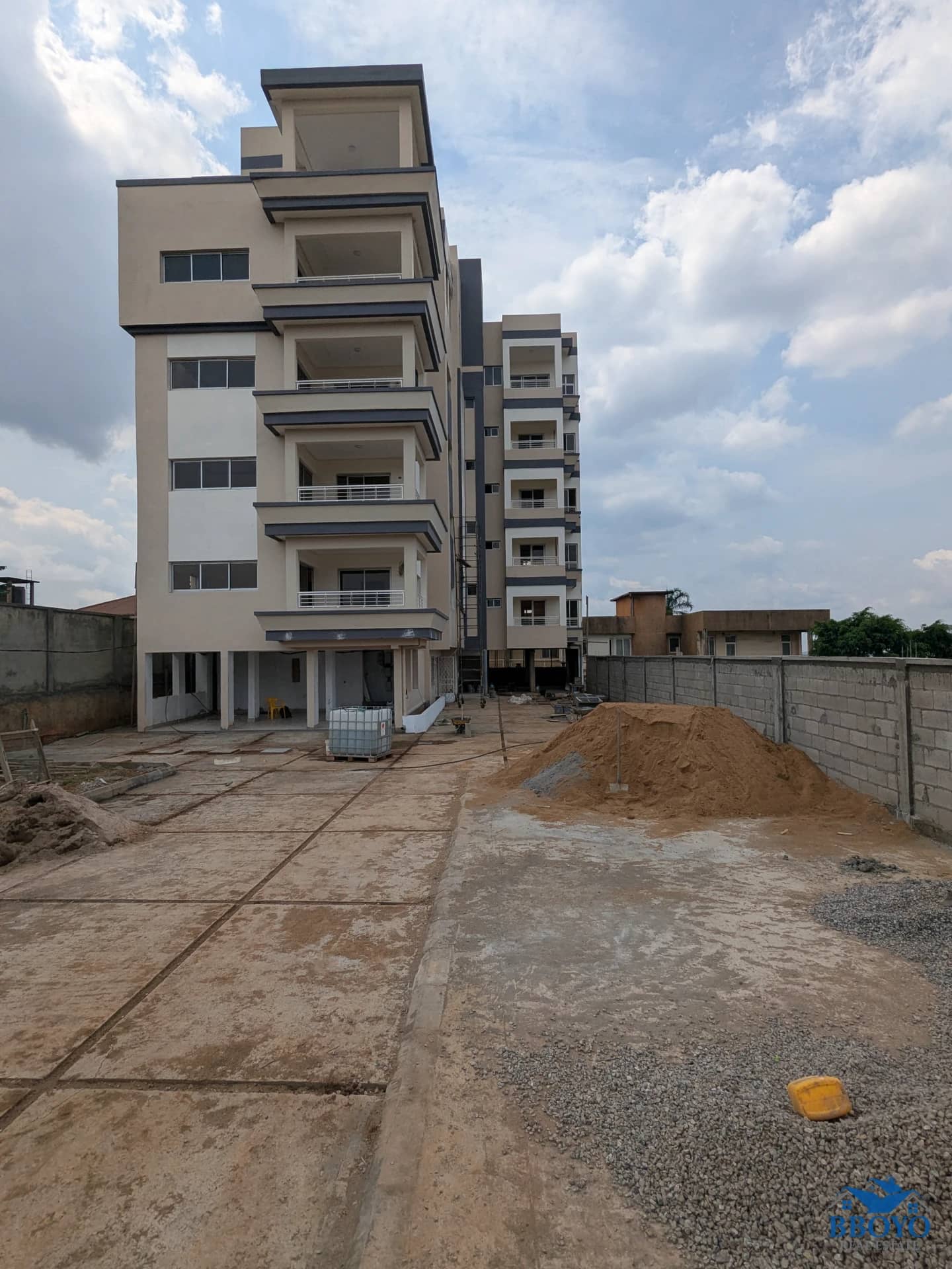 THÉO BELLA RESIDENCES