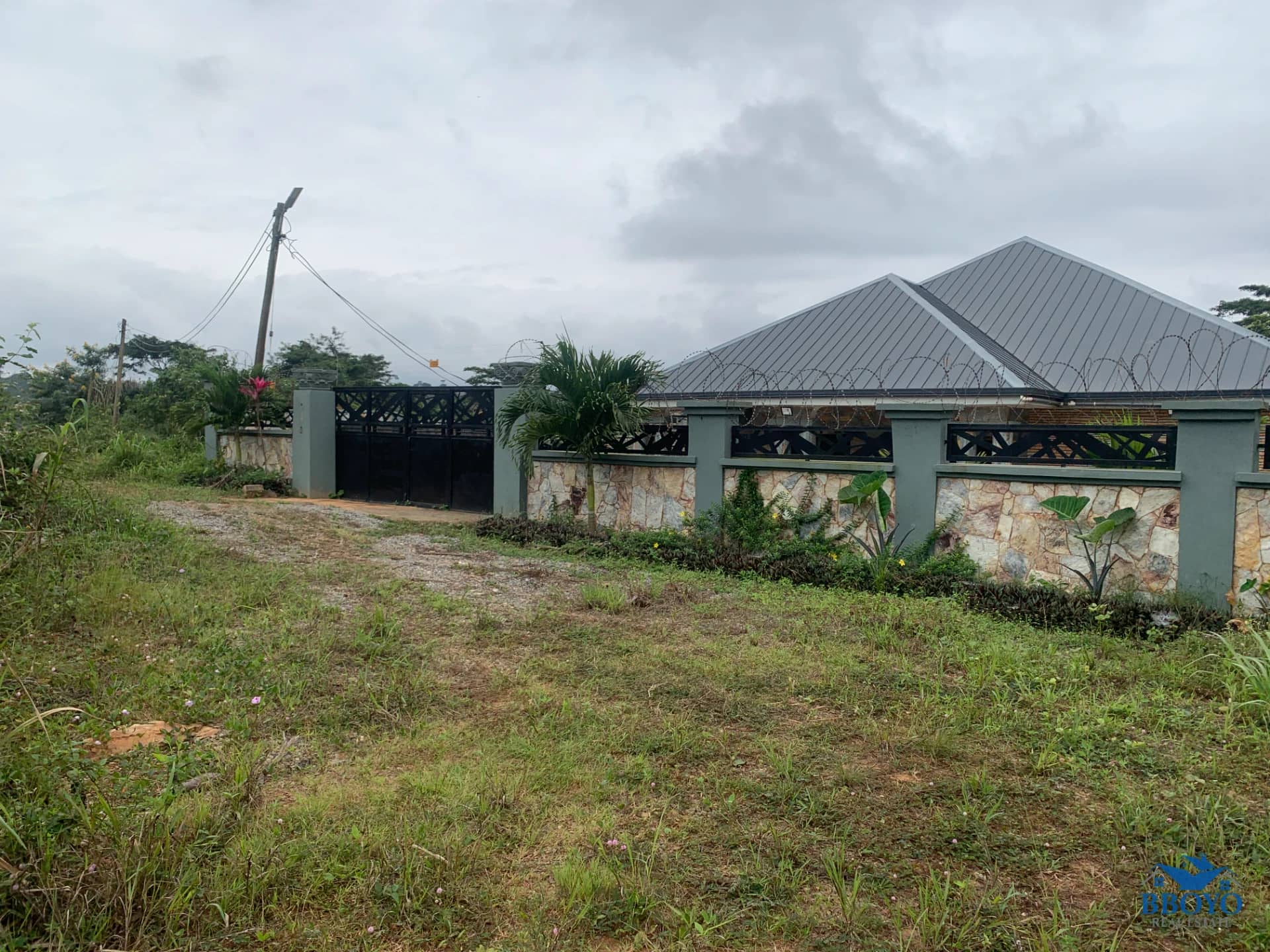 5-Bedroom House with Boys’ Quarters for Sale